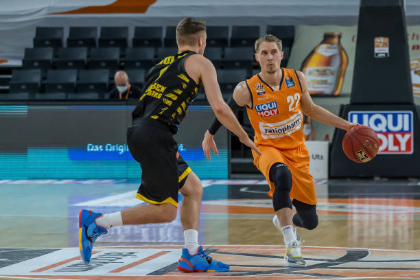 仅是一场比 仅是一场比